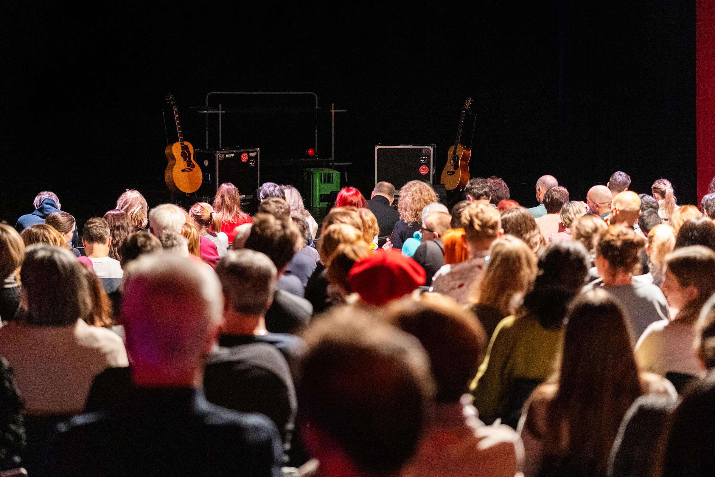 Matevž Hamo Šalehar, Miha Šalehar, Brata, predstava, Babewatch, Tribute 2 Love, SiTi Teater, Foto Marko Alpner