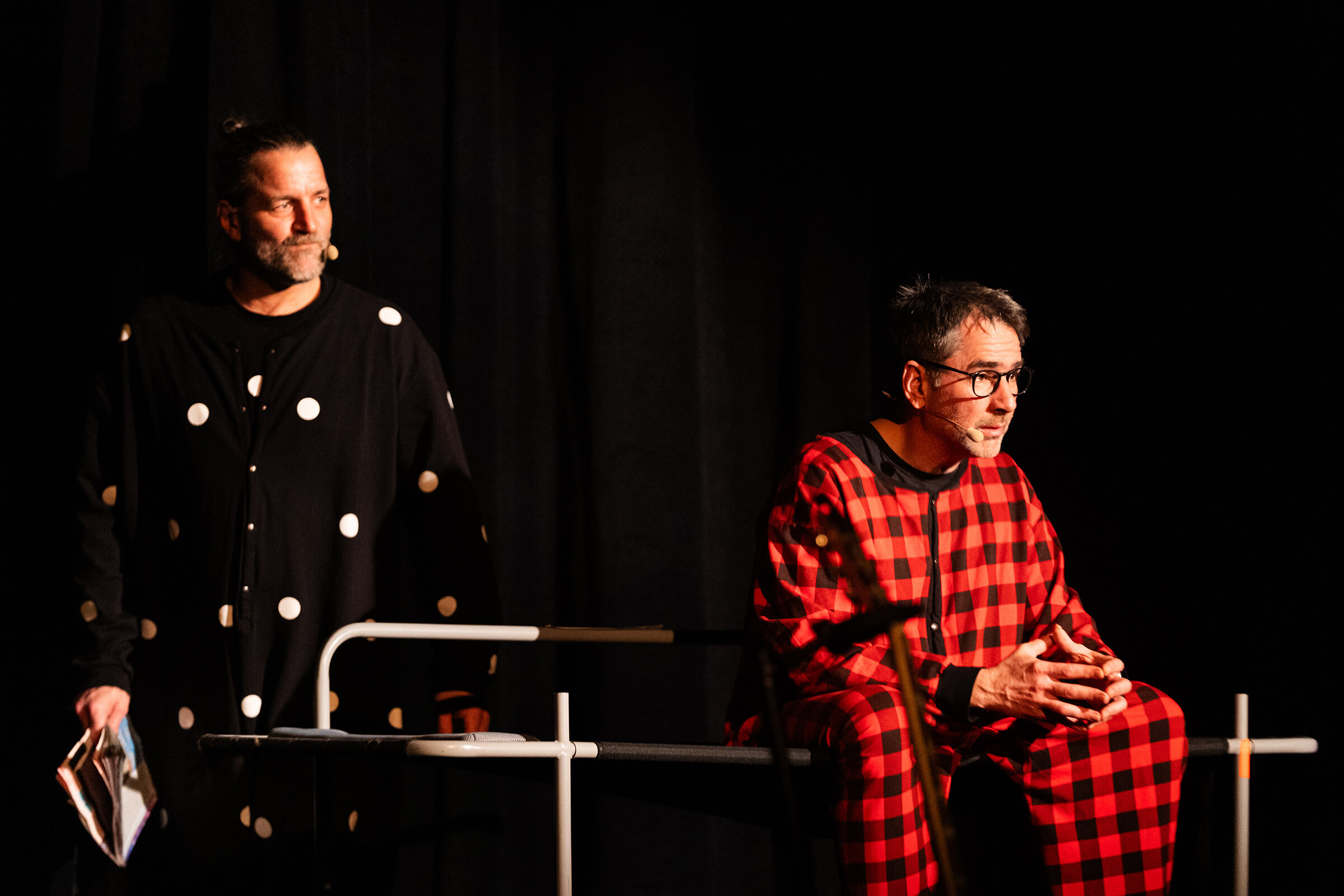 Matevž Hamo Šalehar, Miha Šalehar, Brata, predstava, Babewatch, Tribute 2 Love, SiTi Teater, Foto Marko Alpner