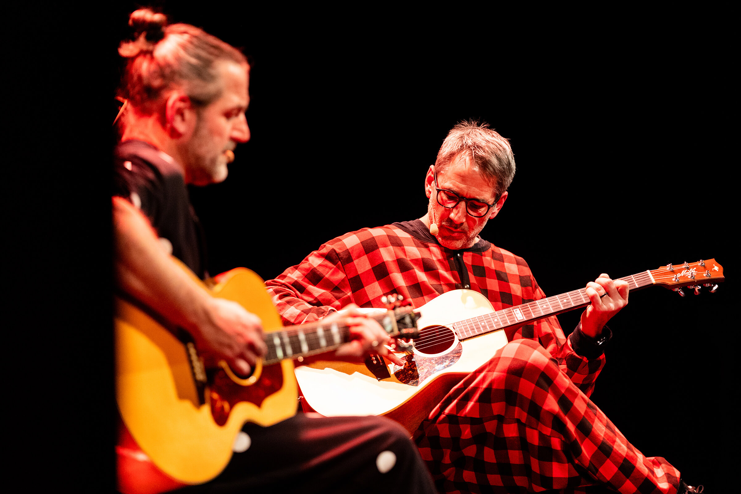 Matevž Hamo Šalehar, Miha Šalehar, Brata, predstava, Babewatch, Tribute 2 Love, SiTi Teater, Foto Marko Alpner