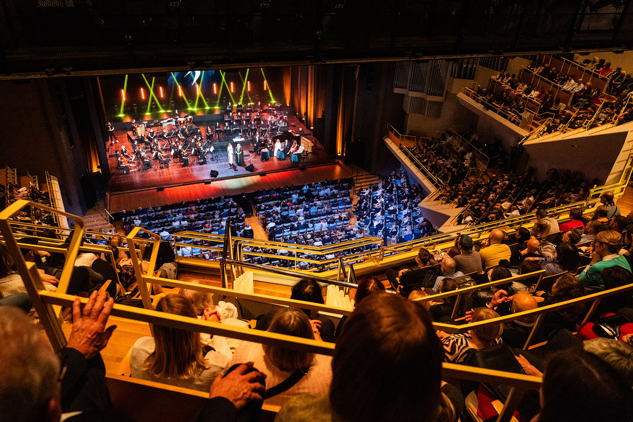 Elda Viler, poslovilni koncert, Cankarjev dom, Simfonični Orkester RTV, Big Band, Foto Marko Alpner
