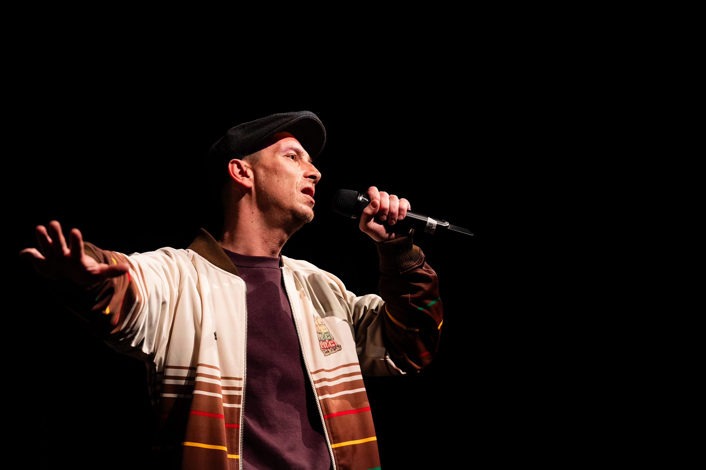 Društvo SOS telefon, Če bi stene govorile, V njeni koži, Lutkovno gledališče Ljubljana, Nipje