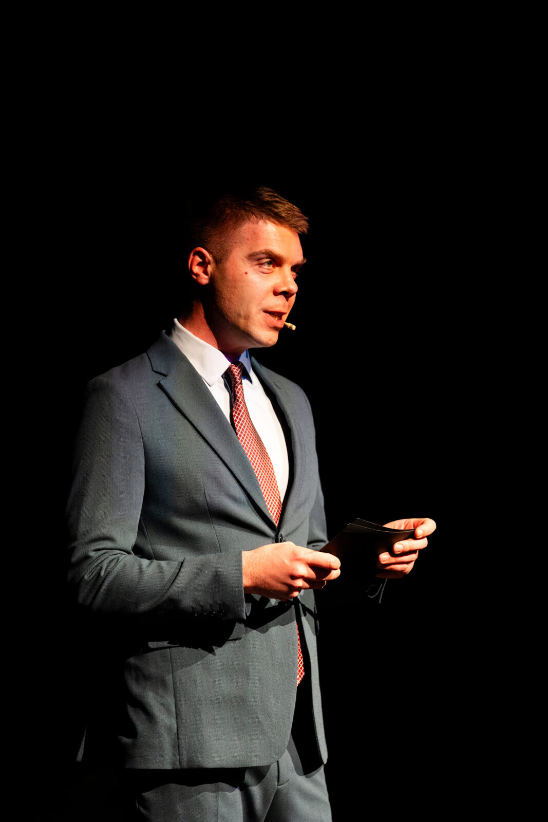 Društvo SOS telefon, Če bi stene govorile, V njeni koži, Lutkovno gledališče Ljubljana