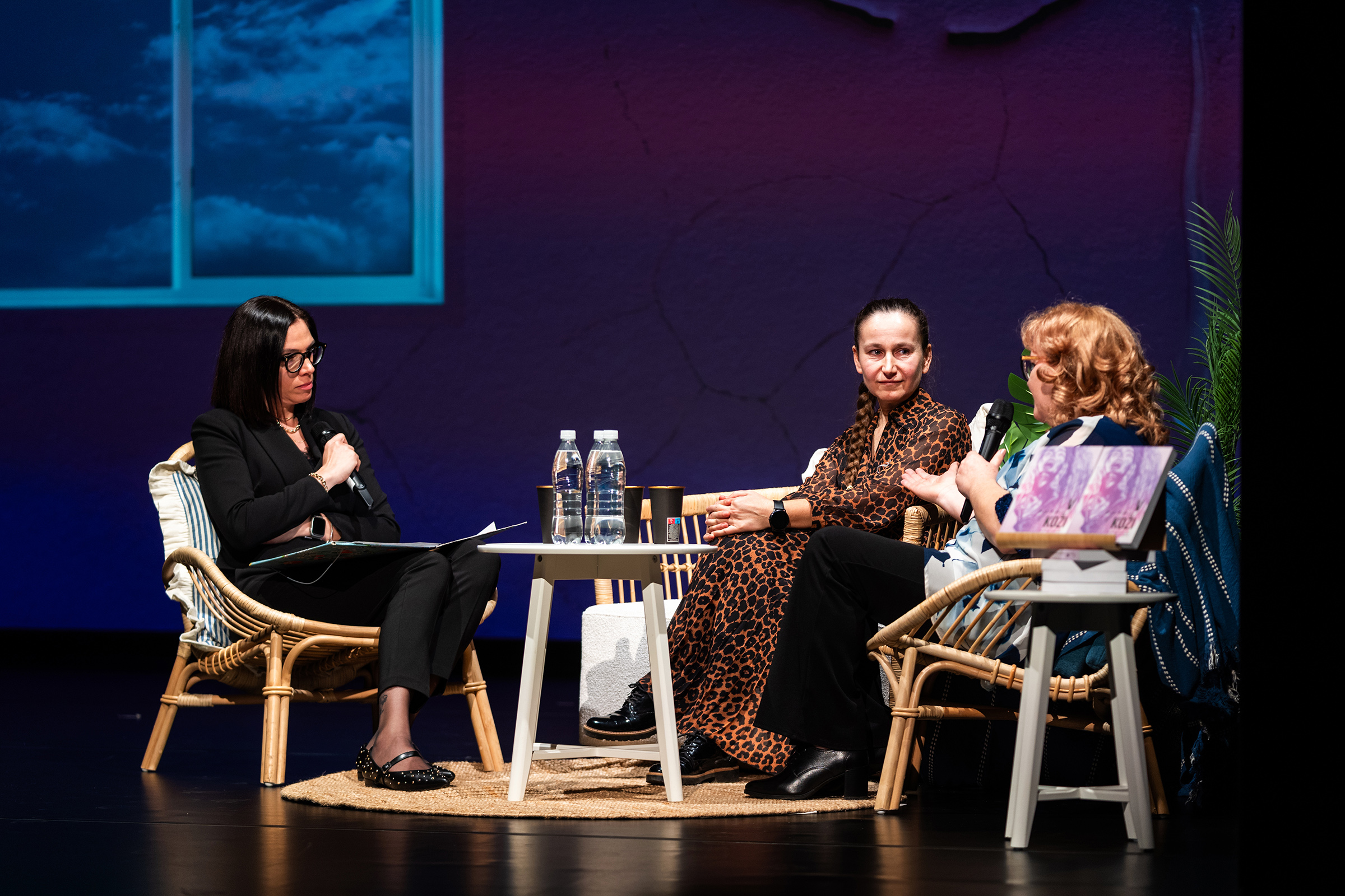 Društvo SOS telefon, Če bi stene govorile, V njeni koži, Lutkovno gledališče Ljubljana