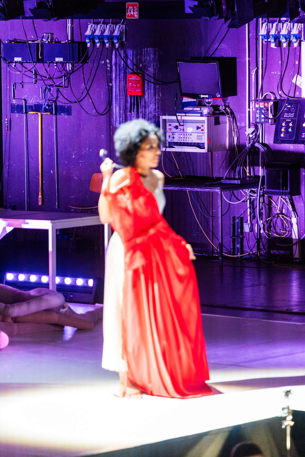 Platno, opera, Nina Šenk, Cankarjev dom, Photo Marko Alpner