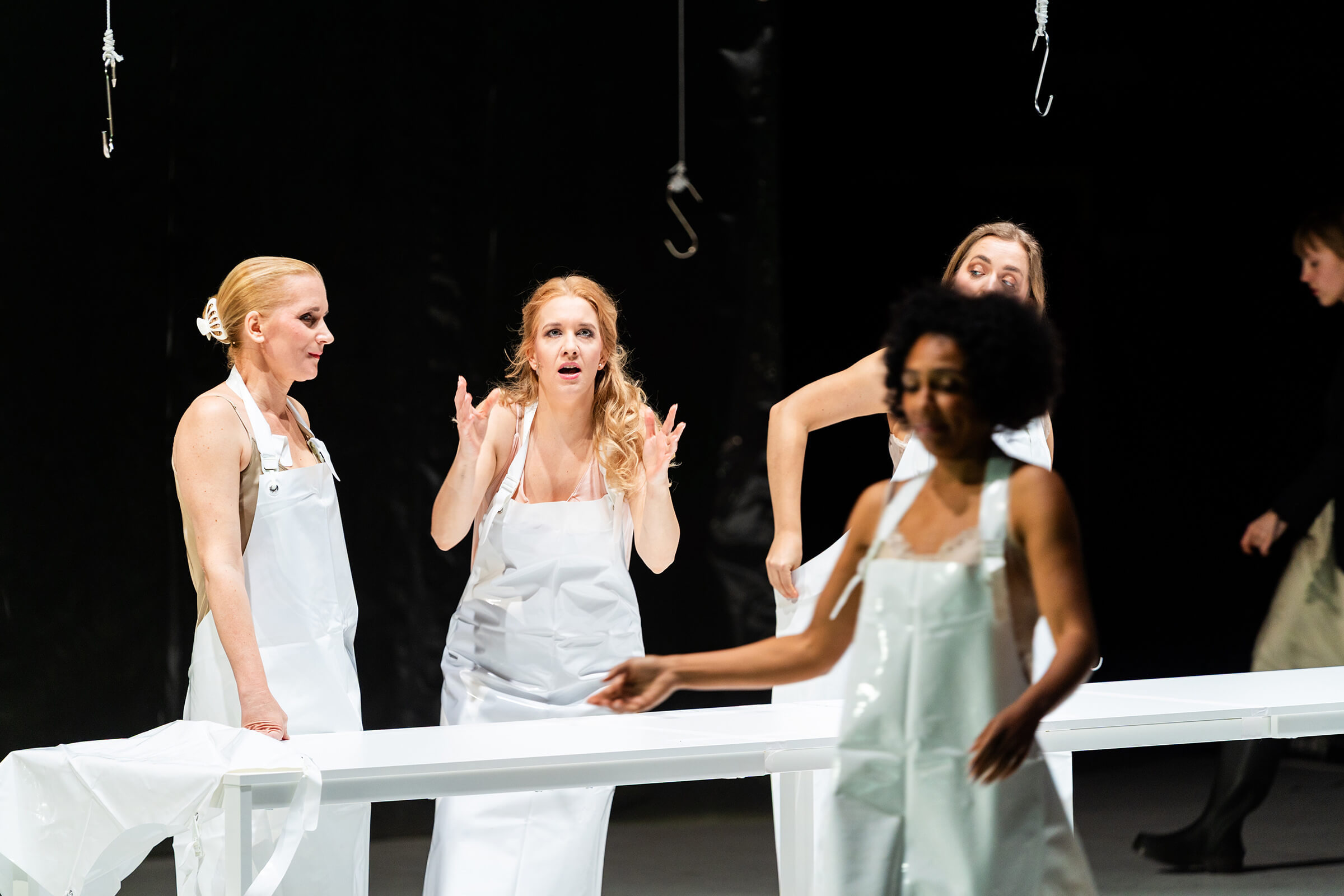 Platno, opera, Nina Šenk, Cankarjev dom, Photo Marko Alpner