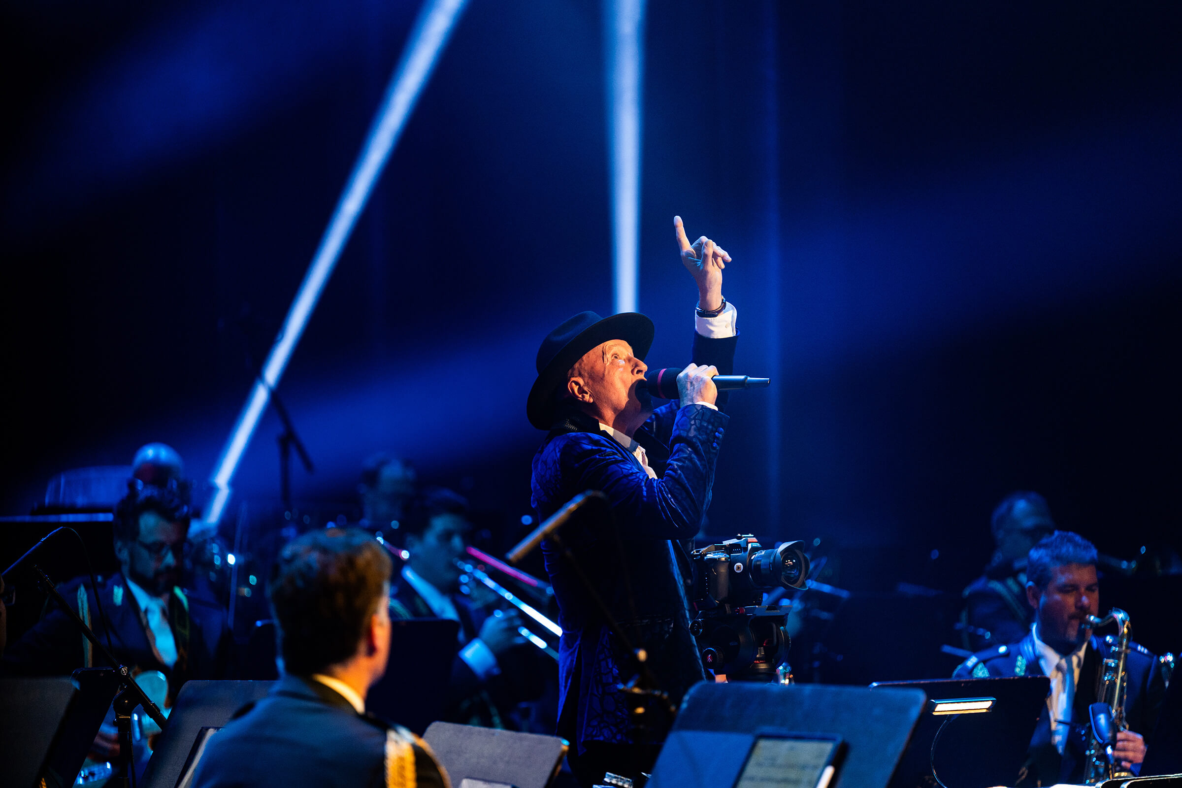 Vlado Kreslin, Slovenian Armed Forces Orchestra 30th birthday, Cankarjev dom, Photo Marko Alpner