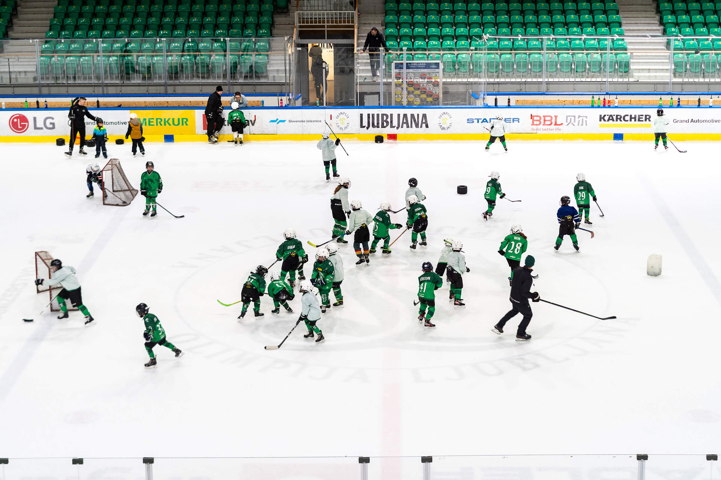 HK Olimpija, kids, hockey, Ljubljana magazine, Photo Marko Alpner