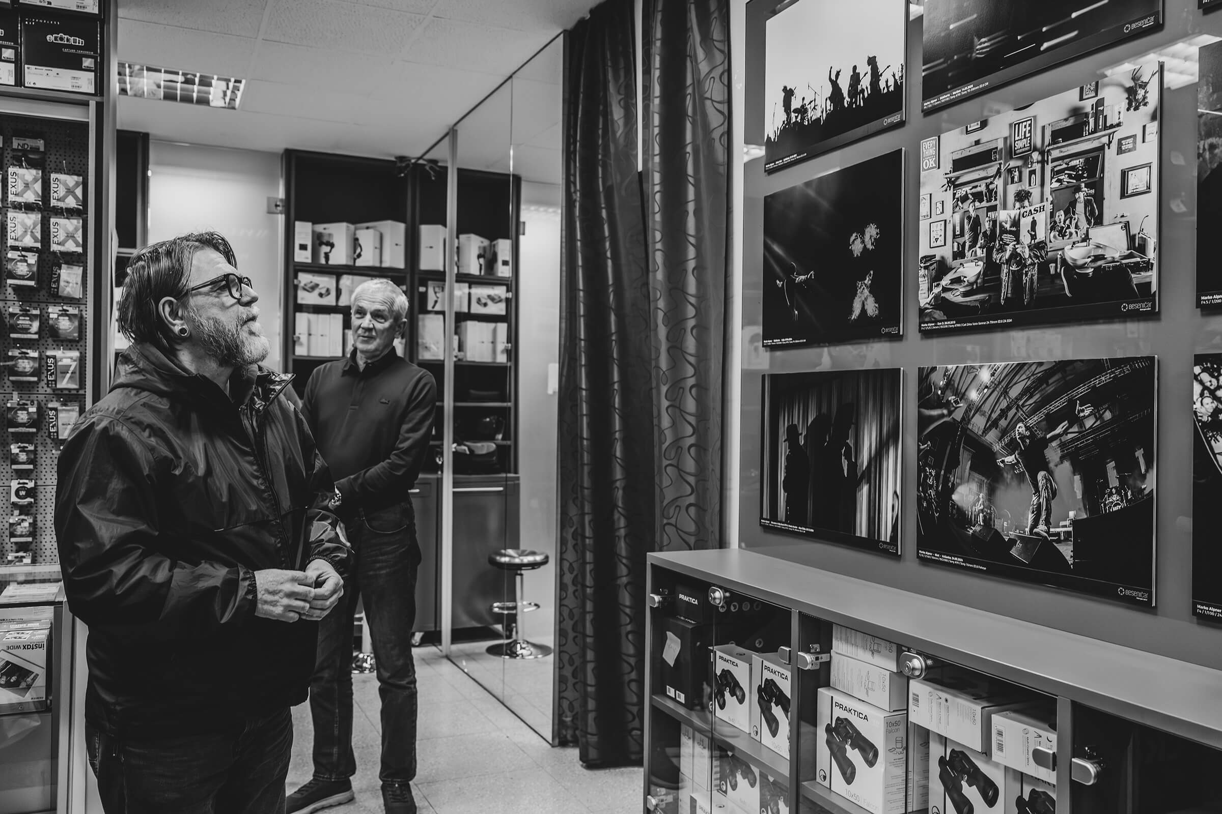 Dejan Dornik, Marko Alpner, exhibition, Foto Beseničar, Ljubljana.